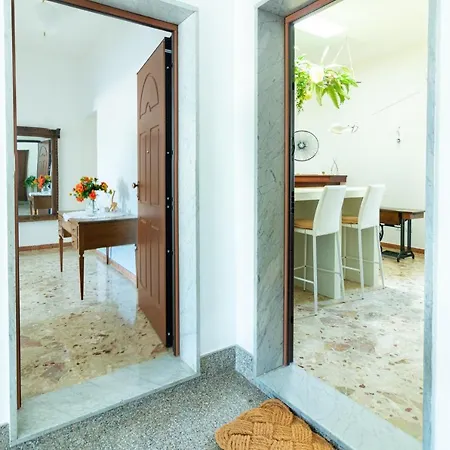Casa Barceloneta Daire